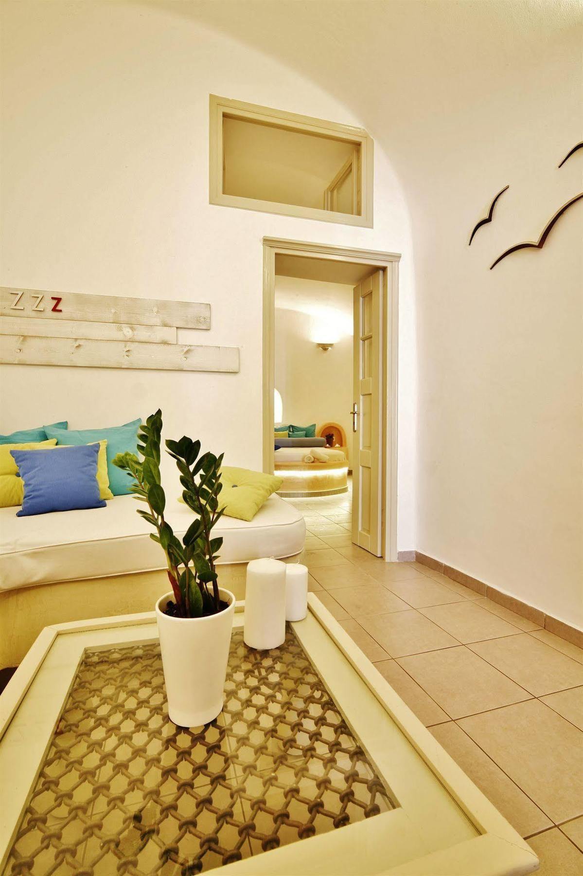 Chroma Suites Ía Kültér fotó