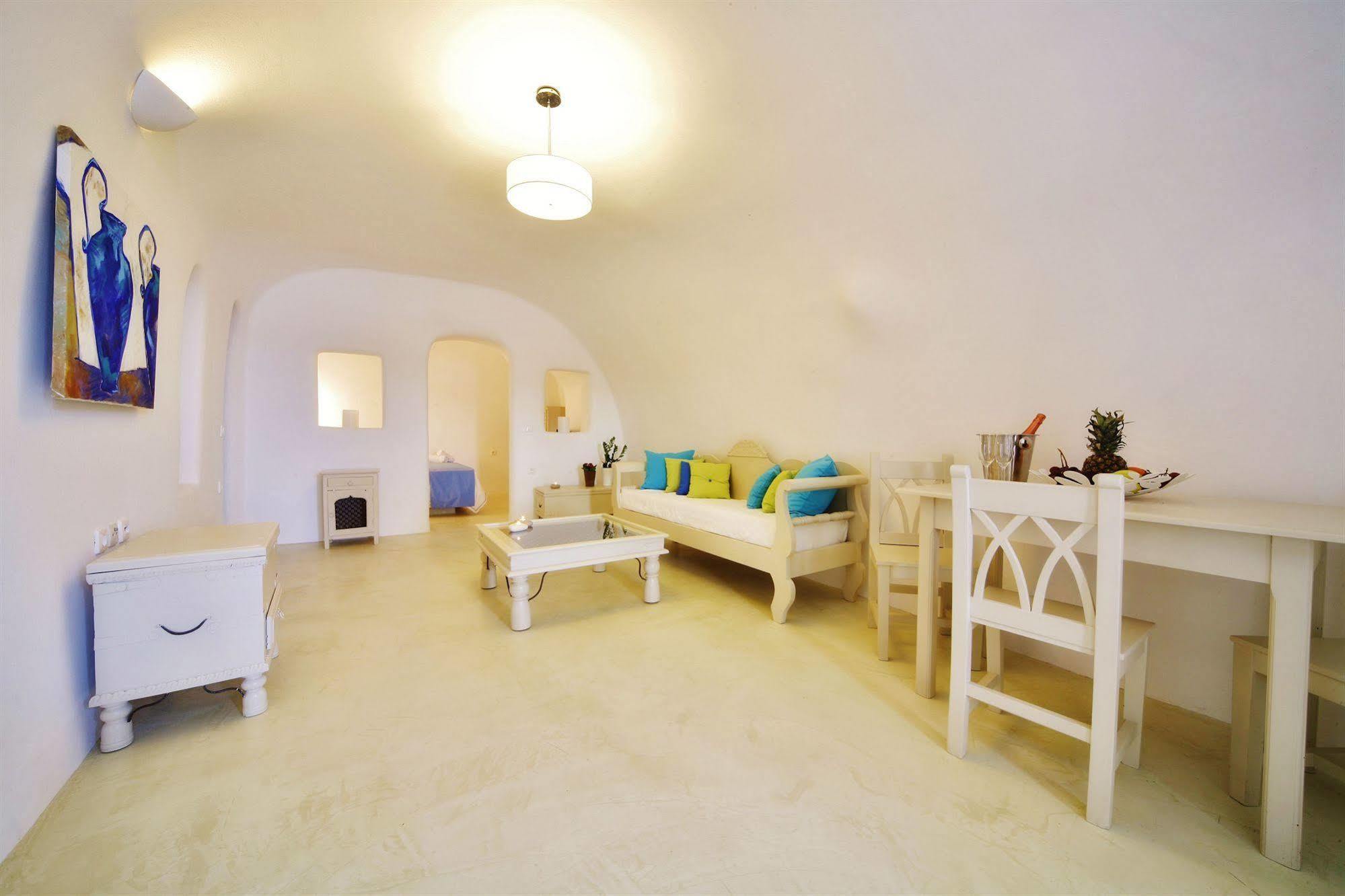 Chroma Suites Ía Kültér fotó